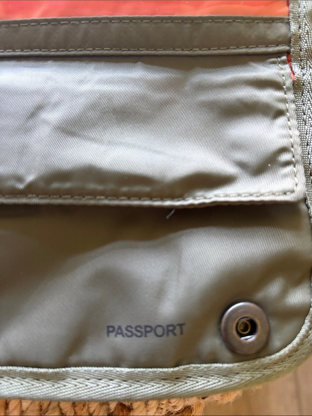 J Crew Wallet Passport Accessory Snap - Picture 9 of 16